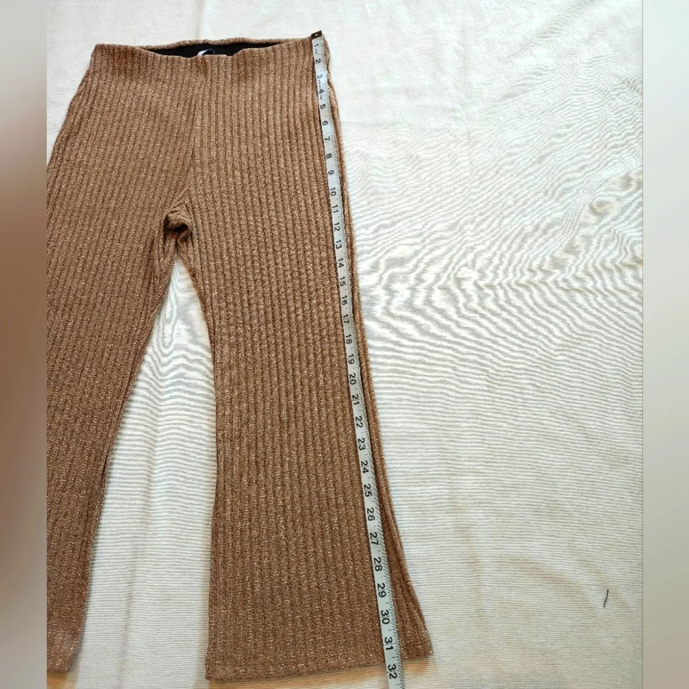Zara Tan Ribbed Metallic Pants - Picture 5 of 7
